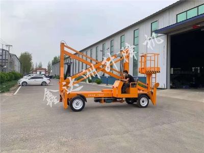 10米液壓全自行式升降平臺發貨威海文登