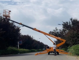 直臂伸縮臂升降機