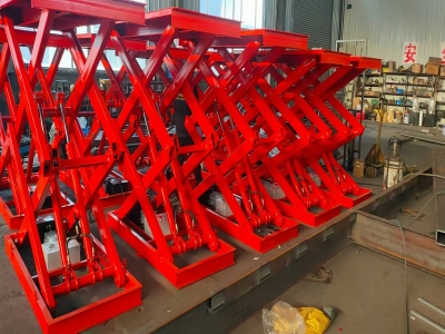 移動(dòng)剪叉式升降機(jī)有哪些安全保護(hù)措施呢