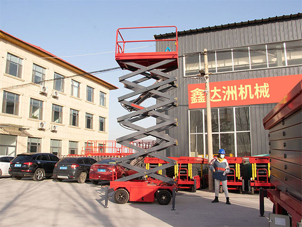 移動升降機 移動升降機