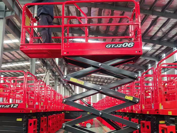 移動升降機廠家 移動升降機廠家